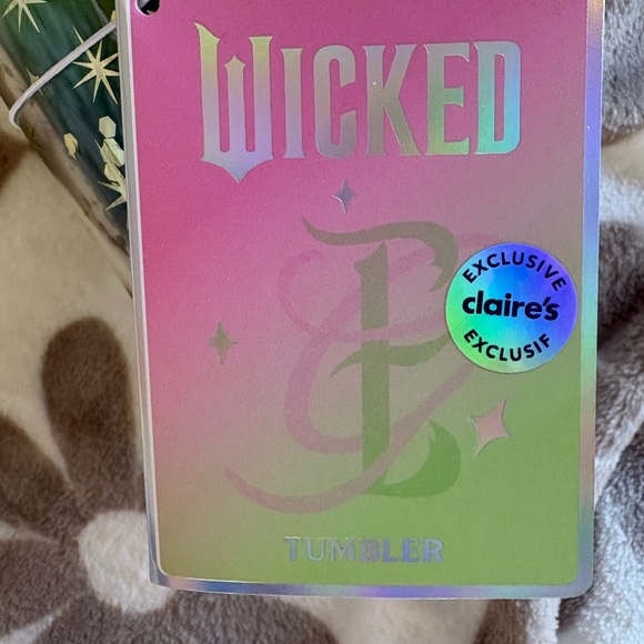 Wicked Green Ombre Elphaba Tumbler Goblet - Picture 4 of 5